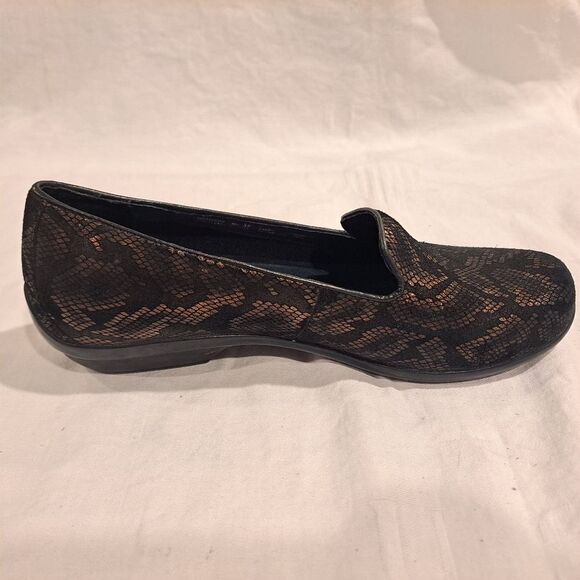 Dansko black leather slip-on loafers black lace design womens size EUR 38 US 7.5 - Picture 9 of 9